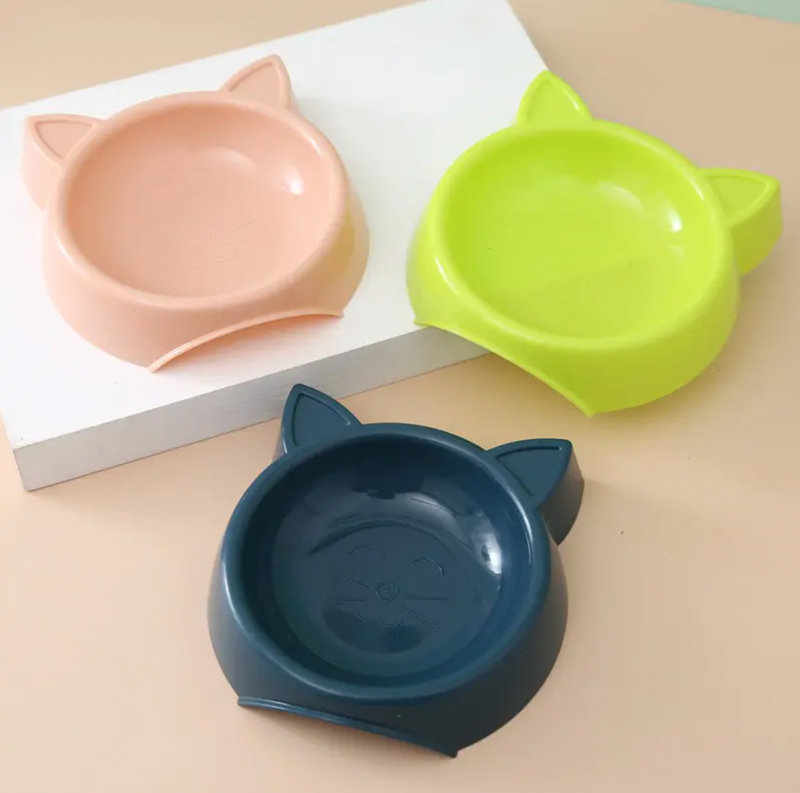 Comedero y Bebedero para Gatos y Perros – Tazón 250 ml